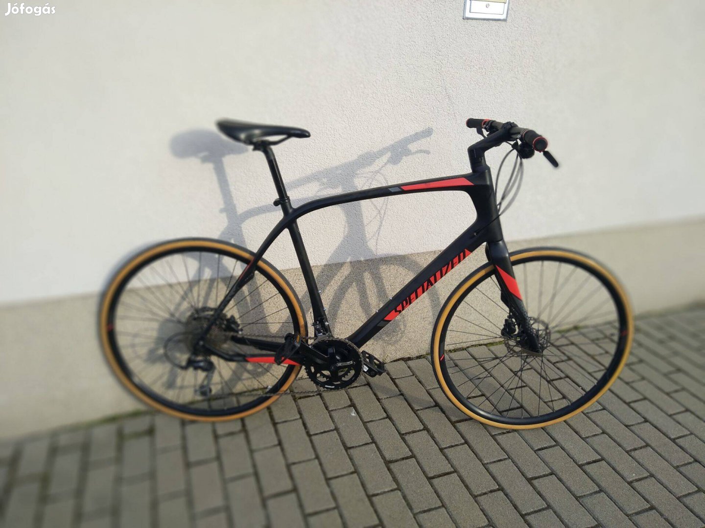 Specialized Sirrus Sport Full carbon fitnesz kerékpár elől-hátul Zertz