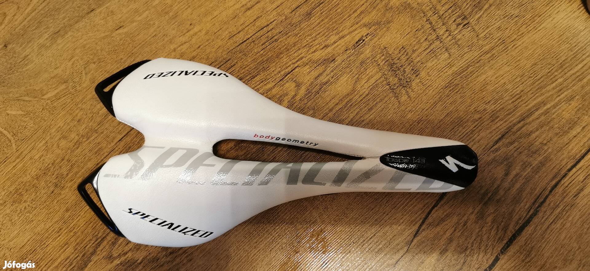 Specialized Toupe 143 kerékpár bicikli nyereg