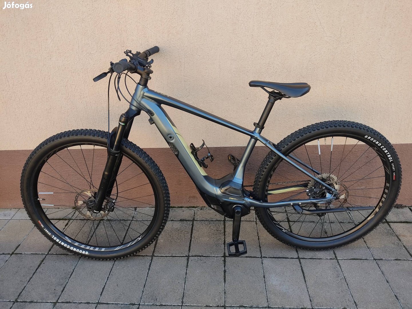 Specialized levo 29es M méretű brose motoros ebike kerékpár 