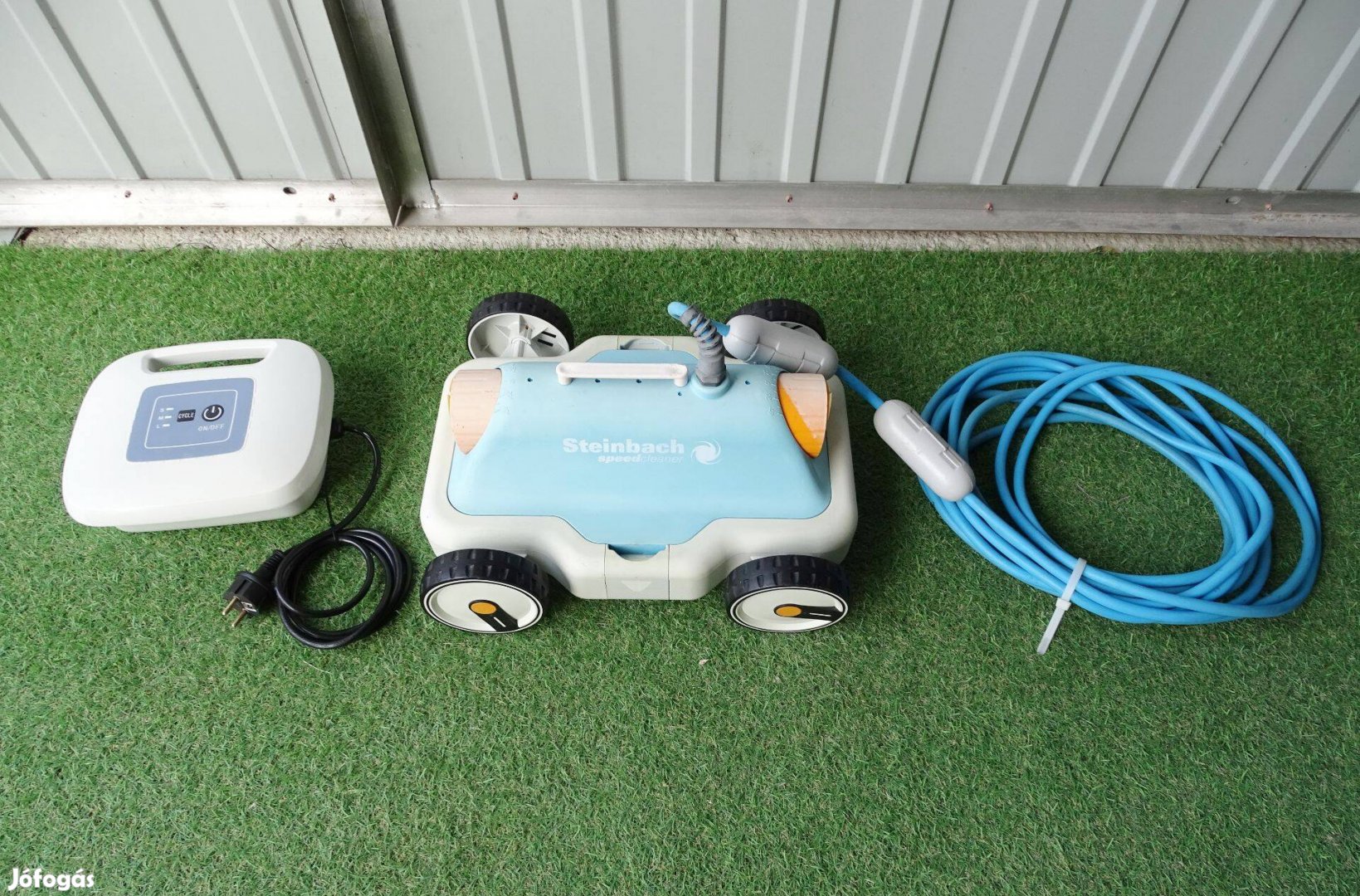 Speed Cleaner Steinbach önjáró medence porszívó robot