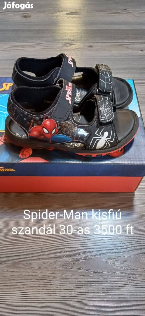 Spider-Man kisfiú szandál 30-as