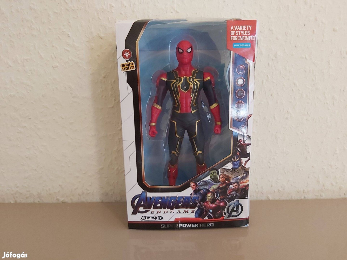 Spiderman Pókember Marvel figura 17cm dobozzal Új Készleten Avengers