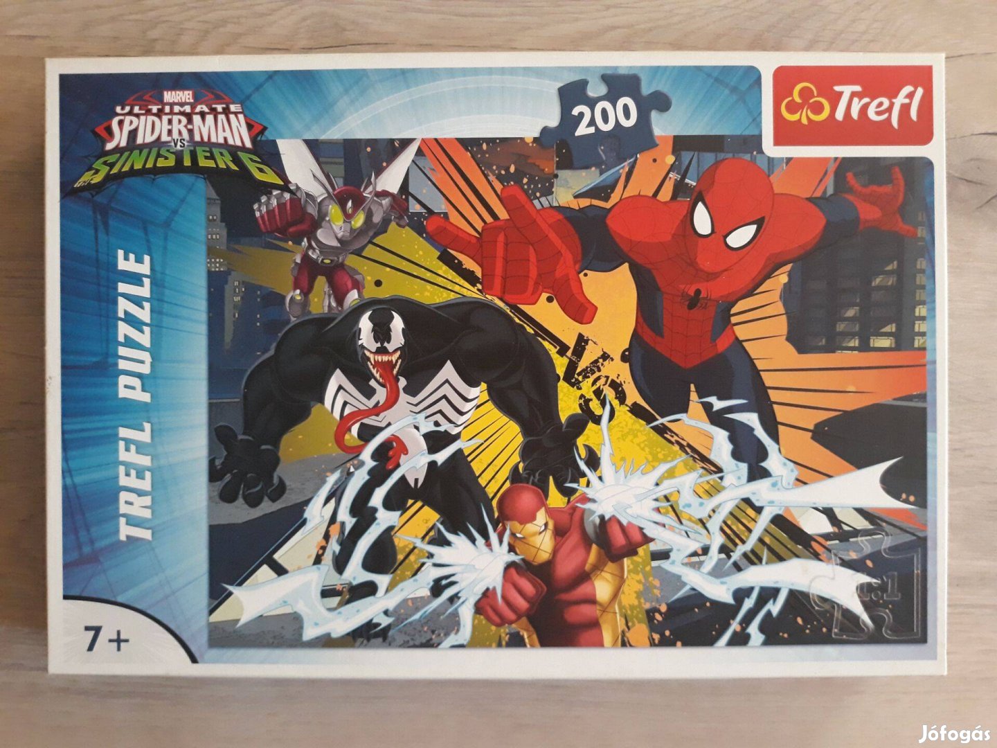 Spiderman Trefl puzzle (200 db)