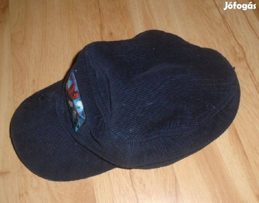 Spiderman bársony fülvédős baseball sapka 55 cm fejkerület