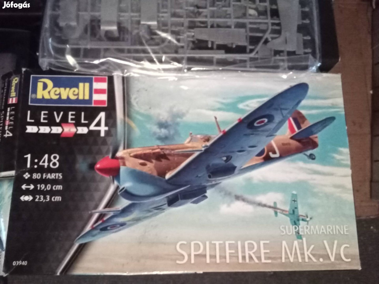 Spitfire mk v. c Revell 1/48