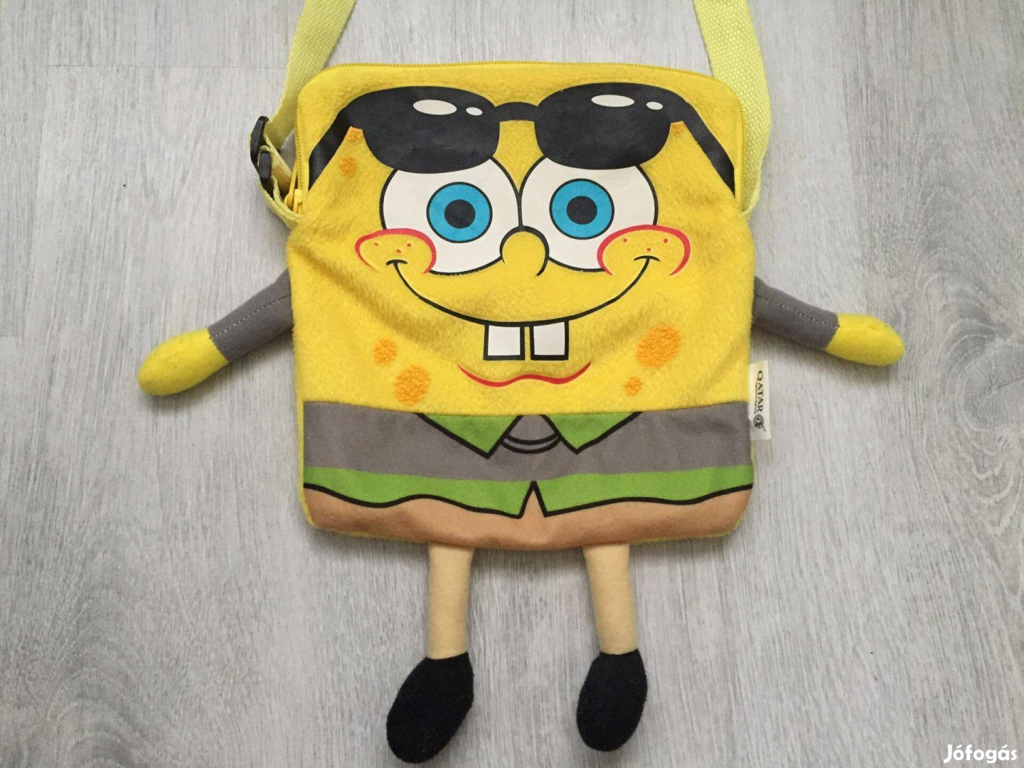 Spongya Bob 2in1 gyerek táska: válltáska és hátizsák