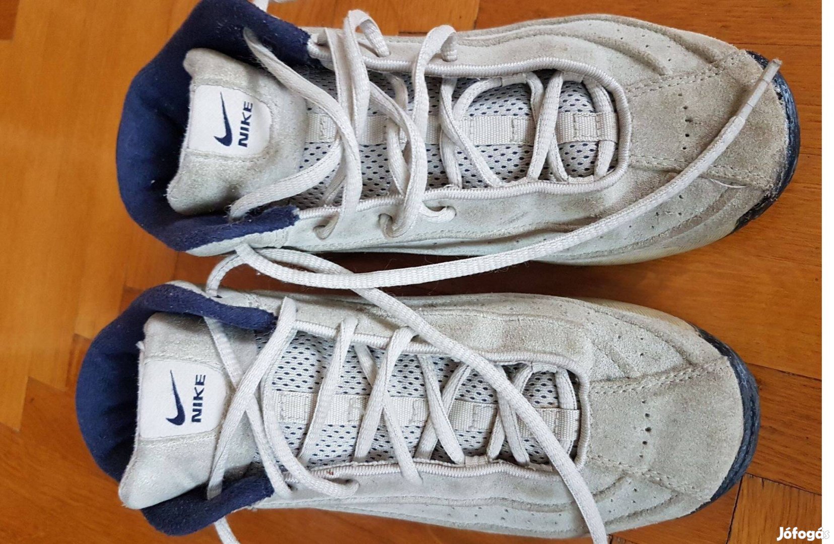 Sportcipő Nike 38-as női bőr cipő 38 szürke