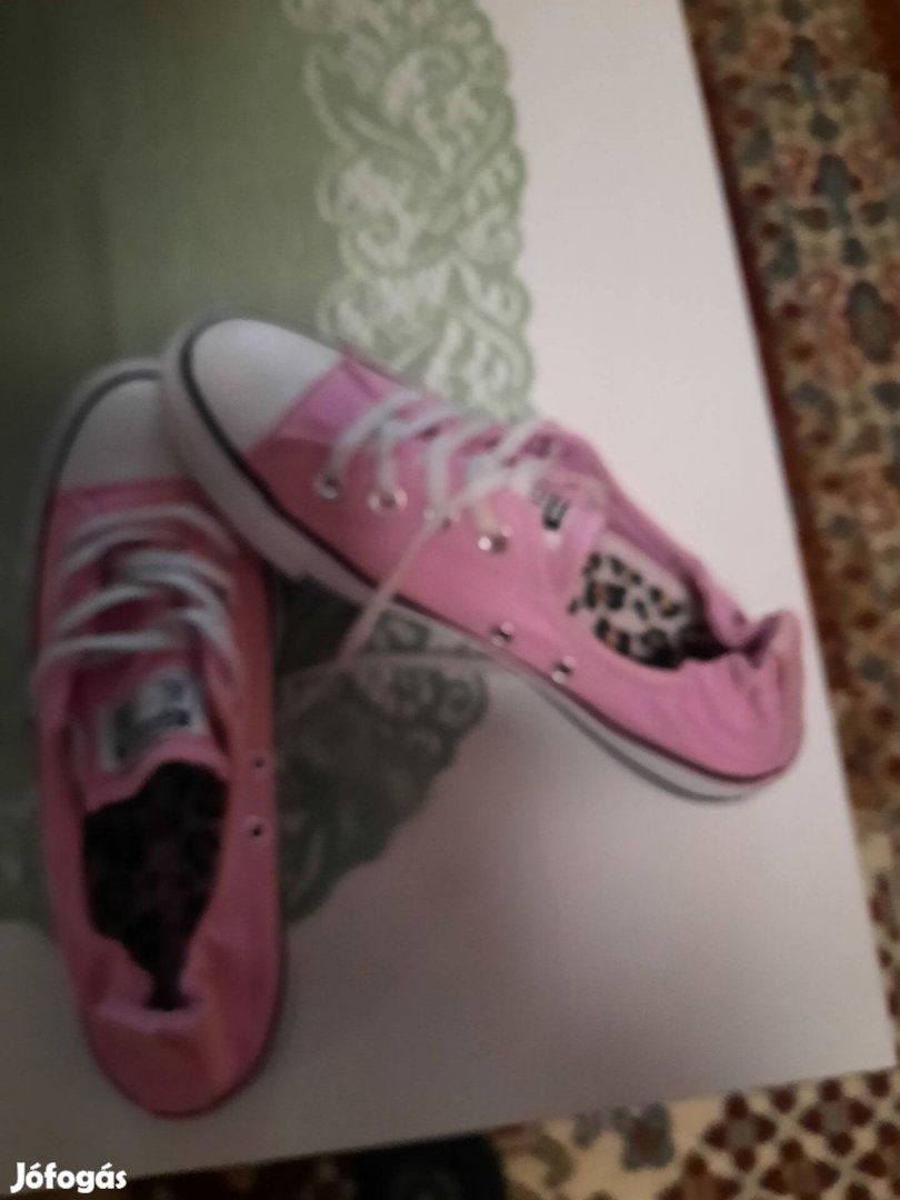 Sportcipő converse 