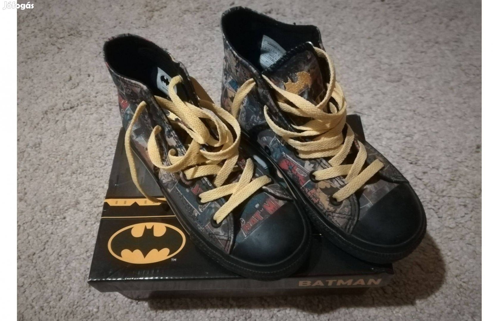 Sportisimo Warner Bros Sneakers Batman Comics tornacipő 32 méret Új
