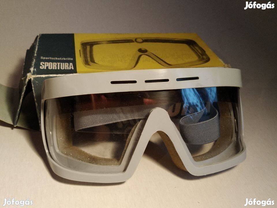 Sportura DDR retró német sportszemüveg