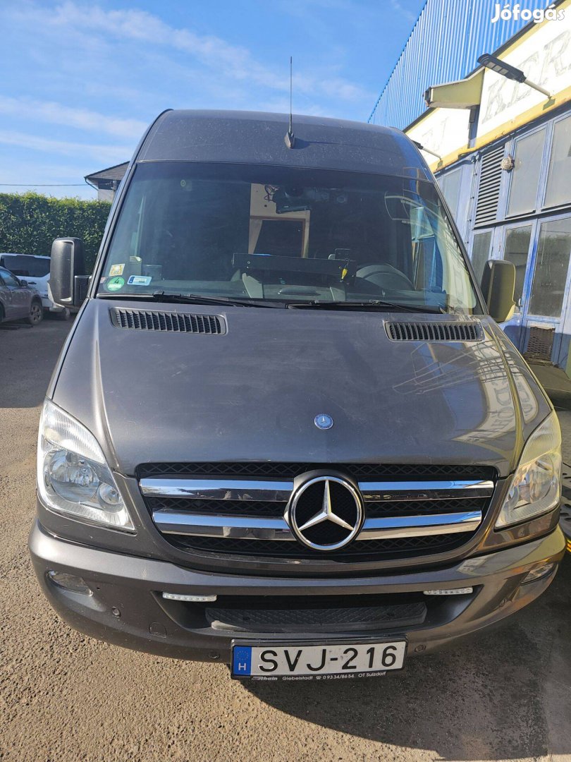 Sprinter 319cdi lakóautó eladó