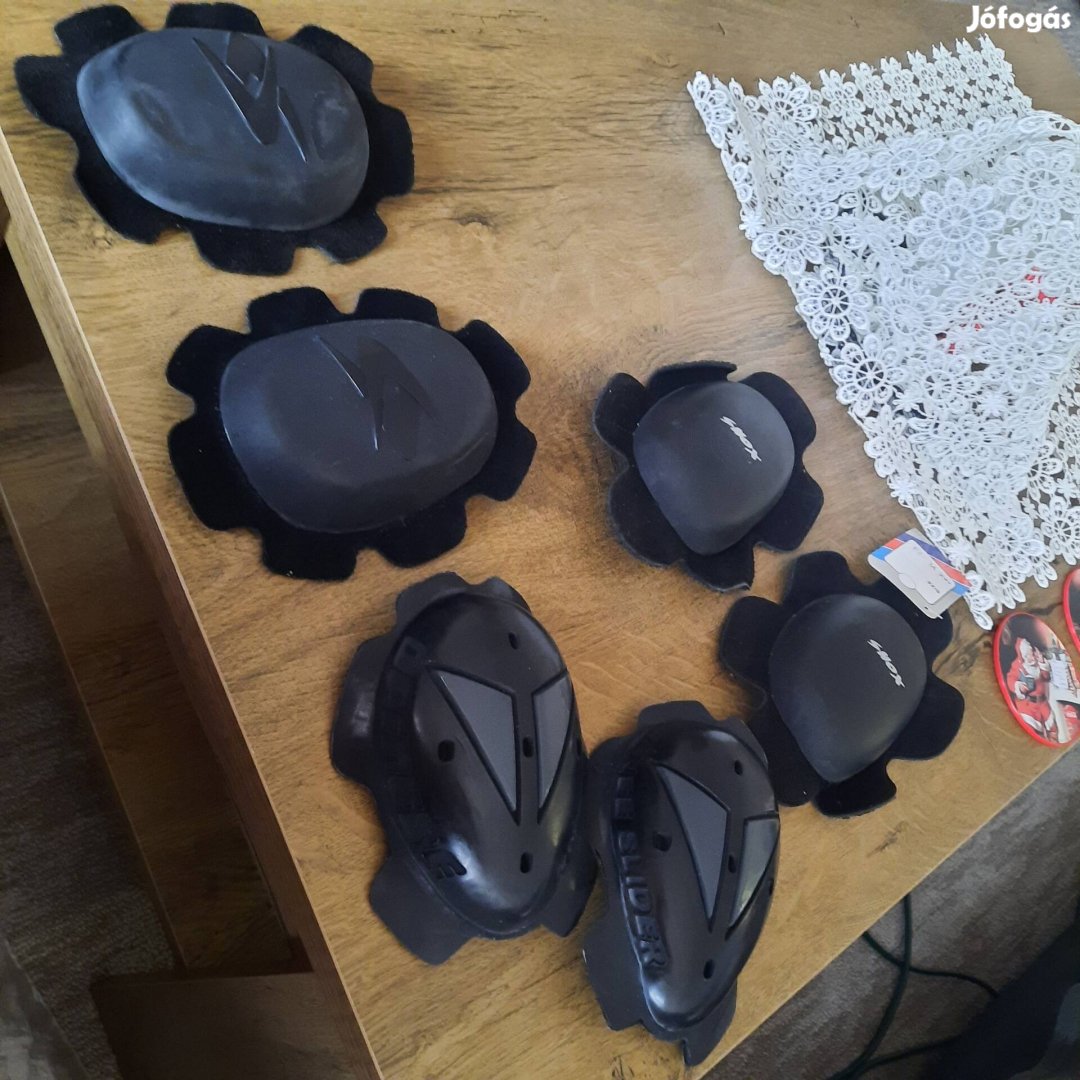 Spyke Shox motoros térd koptató protektor 