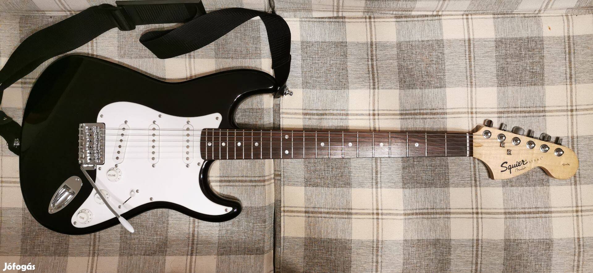 Squier Strat by Fender Affinity elektromos gitár