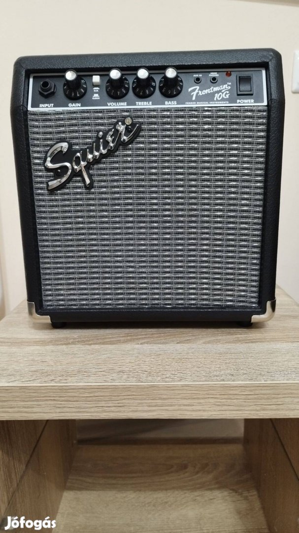 Squier by Fender Frontman 10G