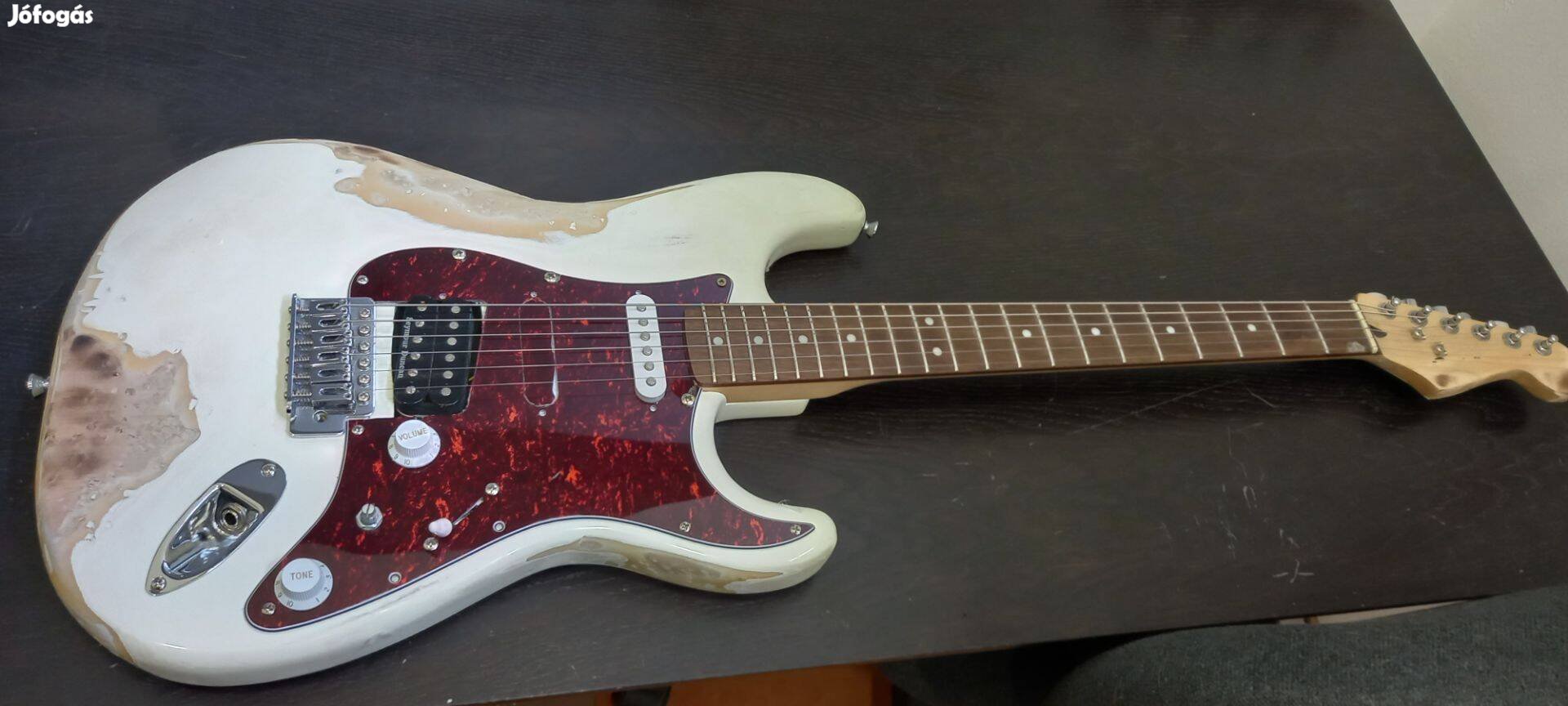 Squier stratocaster gitár