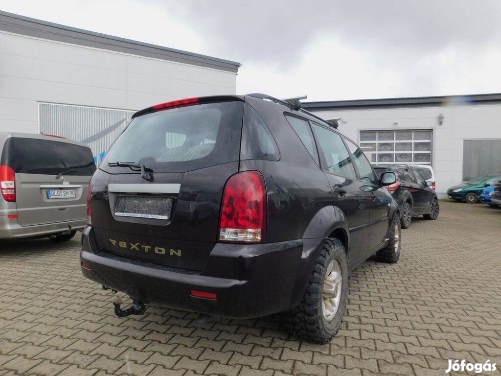 Ssangyong 2.7 Xdi alkatrészek