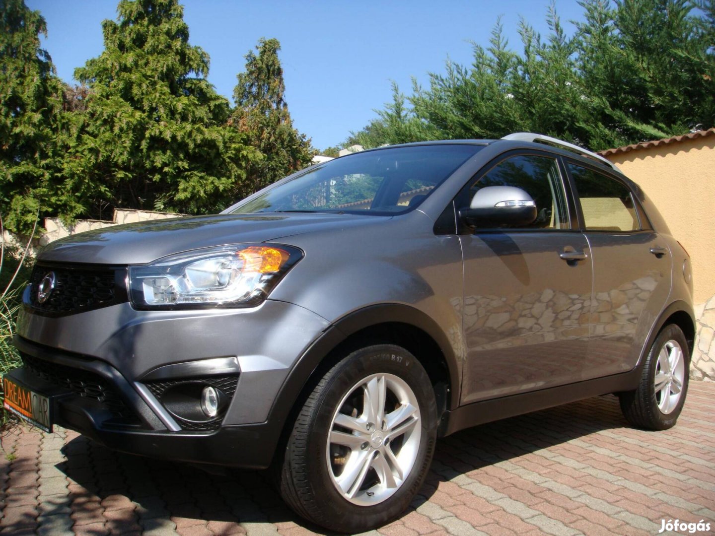 Ssangyong Korando 2.0 e-Xdi DLX Plus AWD (Autom...