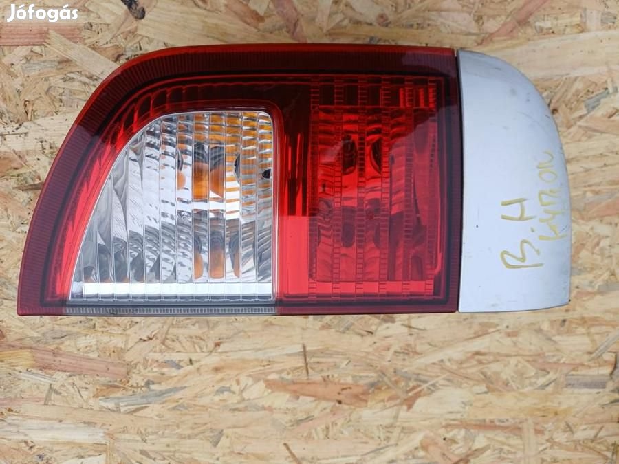 Ssangyong Kyron (2005-2014) Bal Hátsó Lámpa