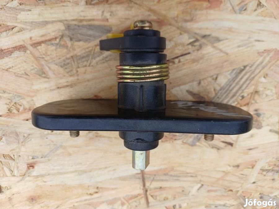 Ssangyong Kyron (2005-2014) Csomagtérajtó Zár