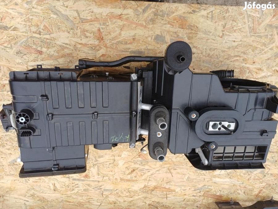 Ssangyong Kyron (2005-2014) Fűtés Box Klímás