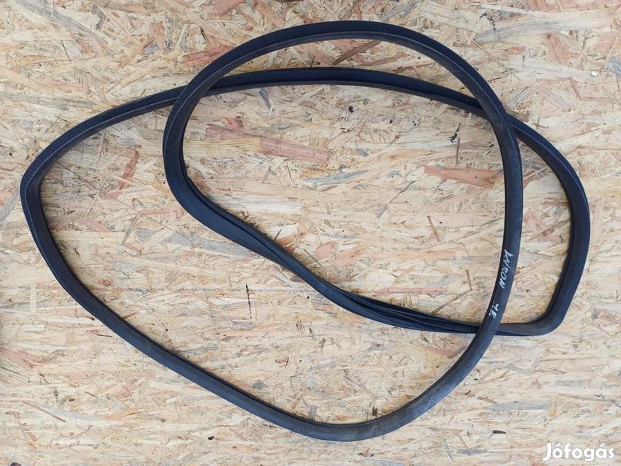 Ssangyong Kyron 2005-2014 Jobb Első Ajtó Kéder Gumi