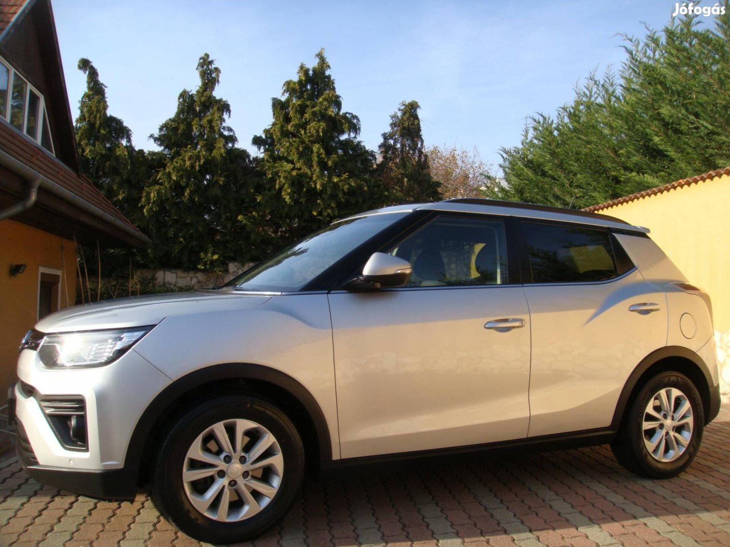 Ssangyong Tivoli 1.5 GDi-T Style (Automata) Mo-...