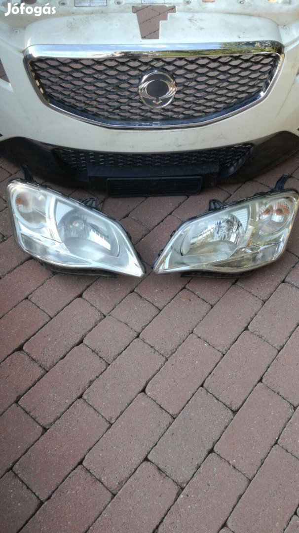 Ssangyong korando sárvédő