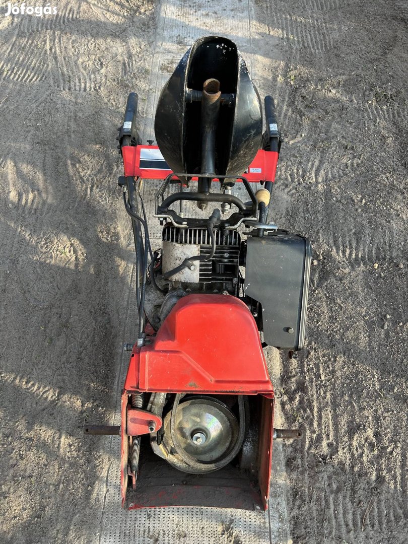 Stabil motor Yamaha kerti gép