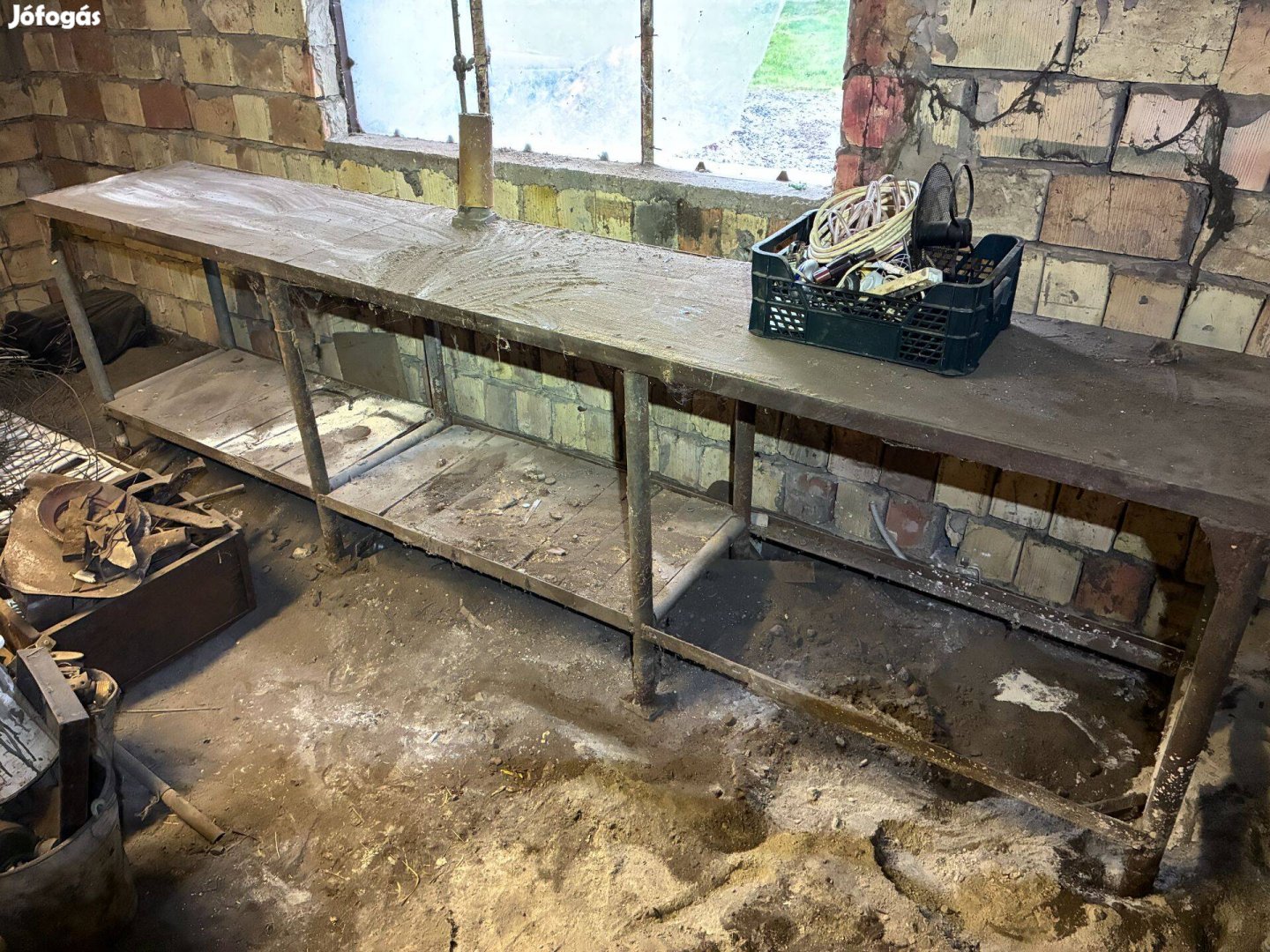 Stabil munkapad 296 cm hosszú