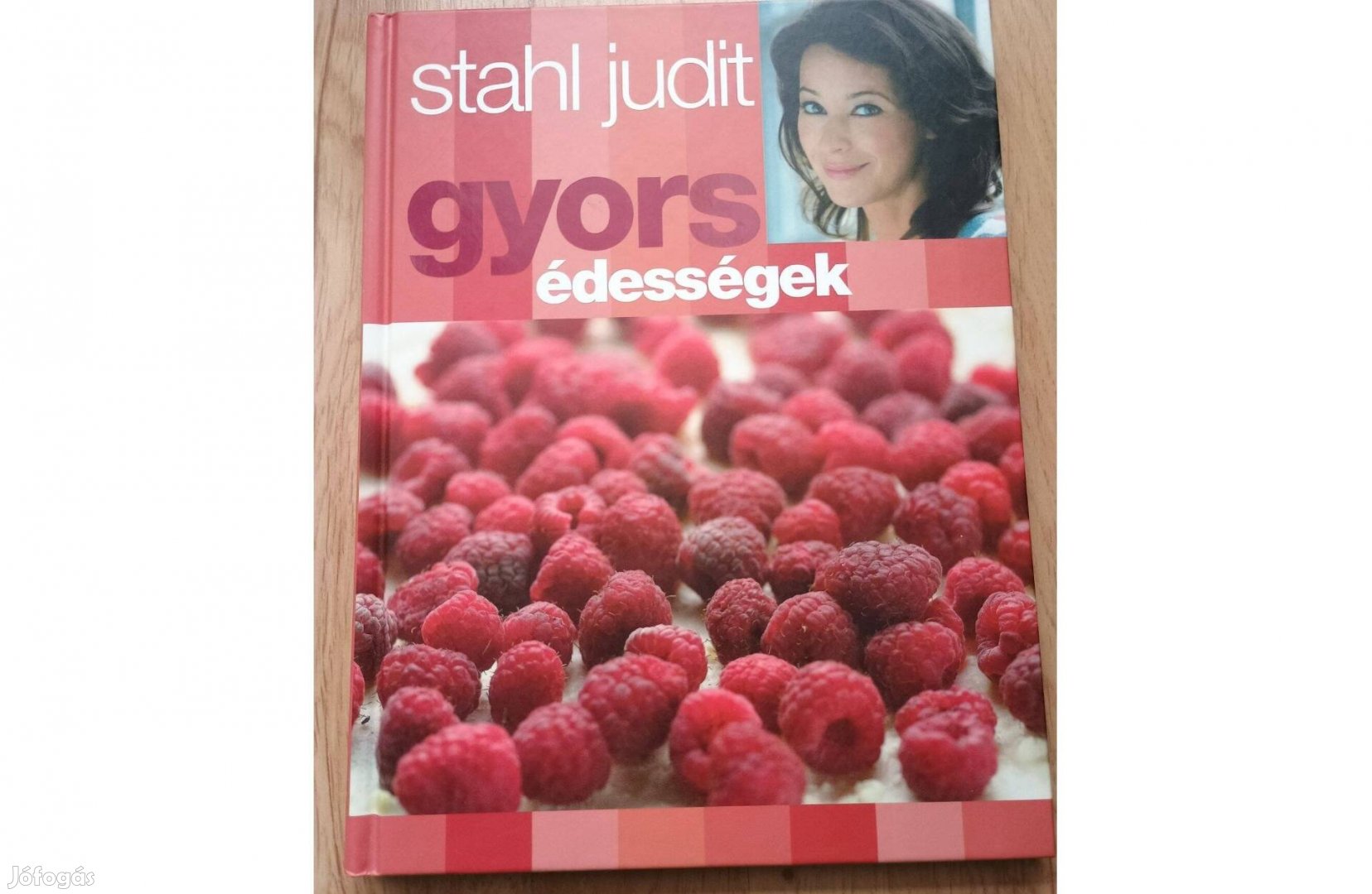 Stahl Judit könyvek