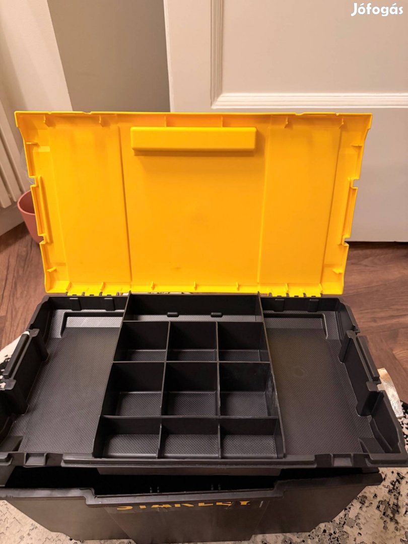 Stanley szerszámos láda