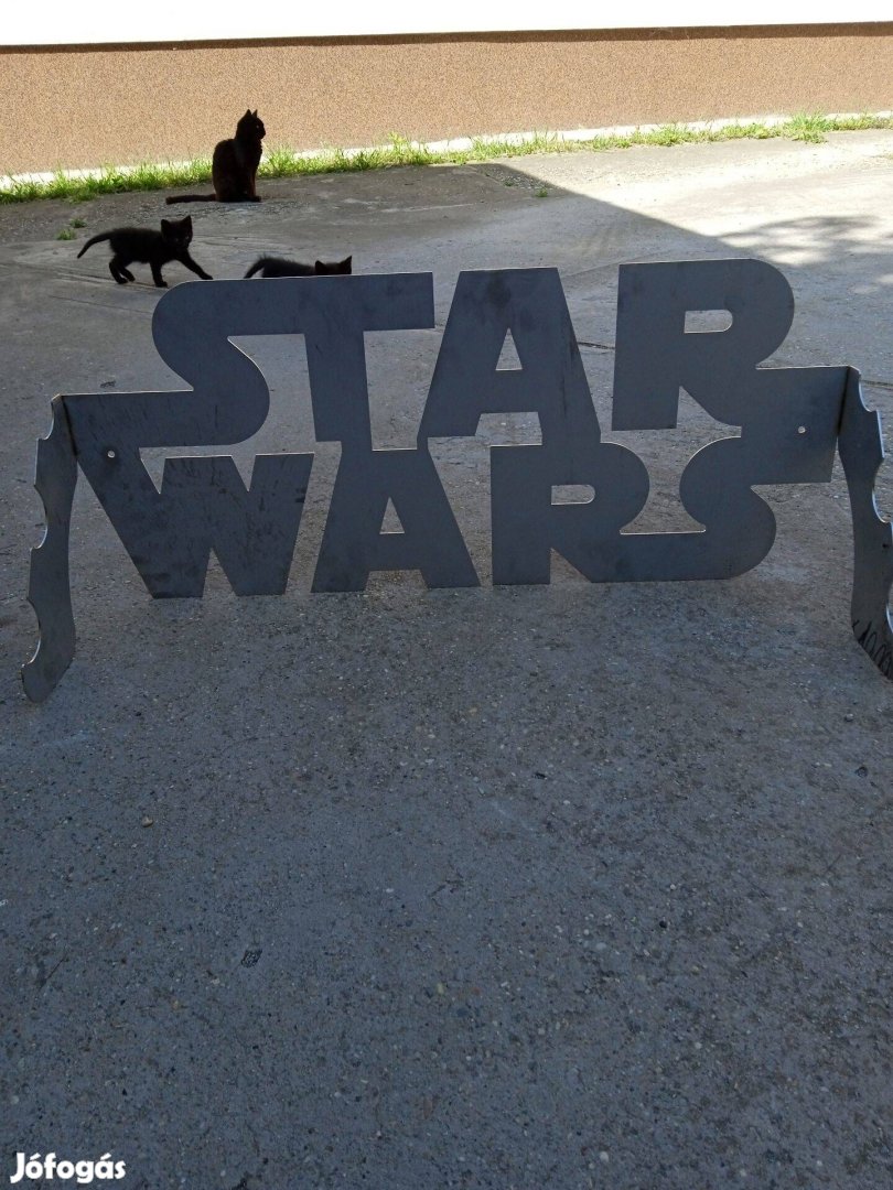 Star Wars polc saválló anyagból, majdnem készen, eladó!