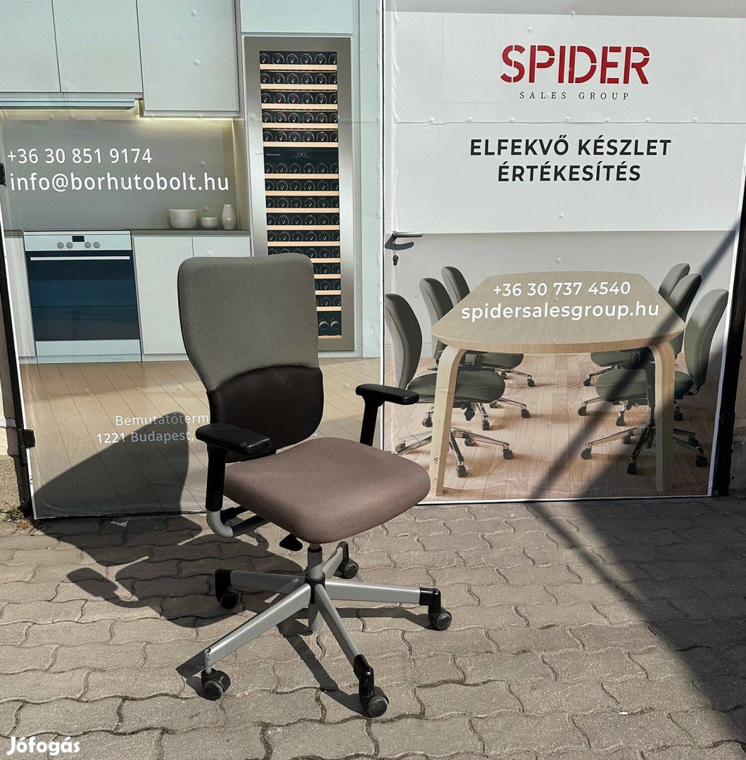 Steelcase Let's B irodai forgószék, gurulós szék - használt irodabútor