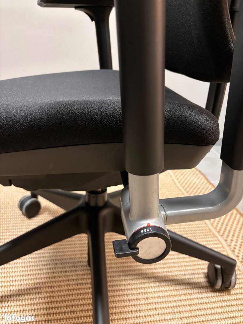 Steelcase Please V2 Felújított/Refurbished szép állapotú