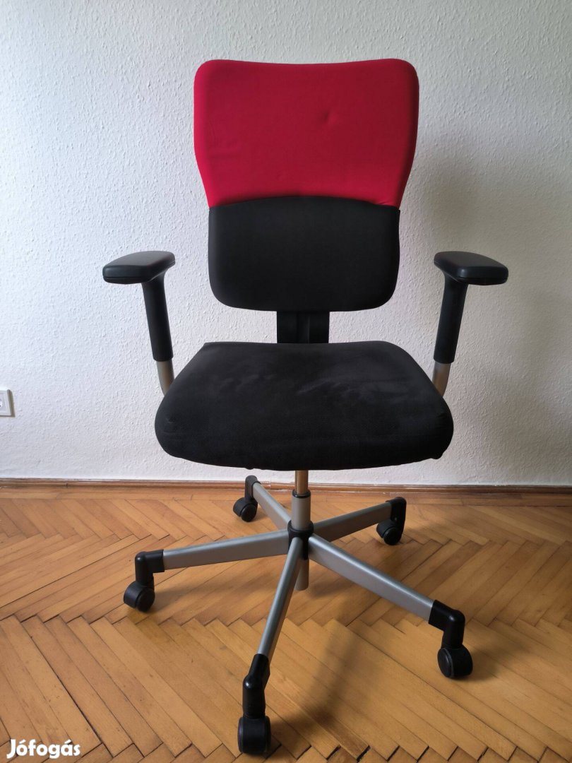 Steelcase görgős irodai szék