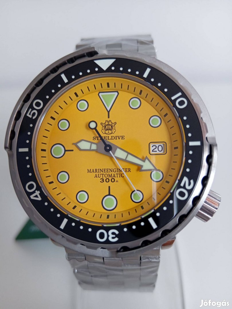 Steeldive Tuna Yelow Automatic diving watch