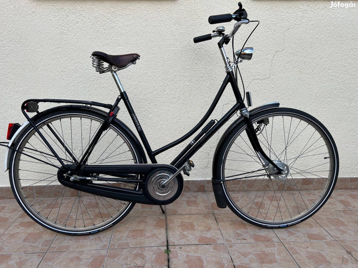 Steinweg-Batavus Holland női városi kerékpár Brooks