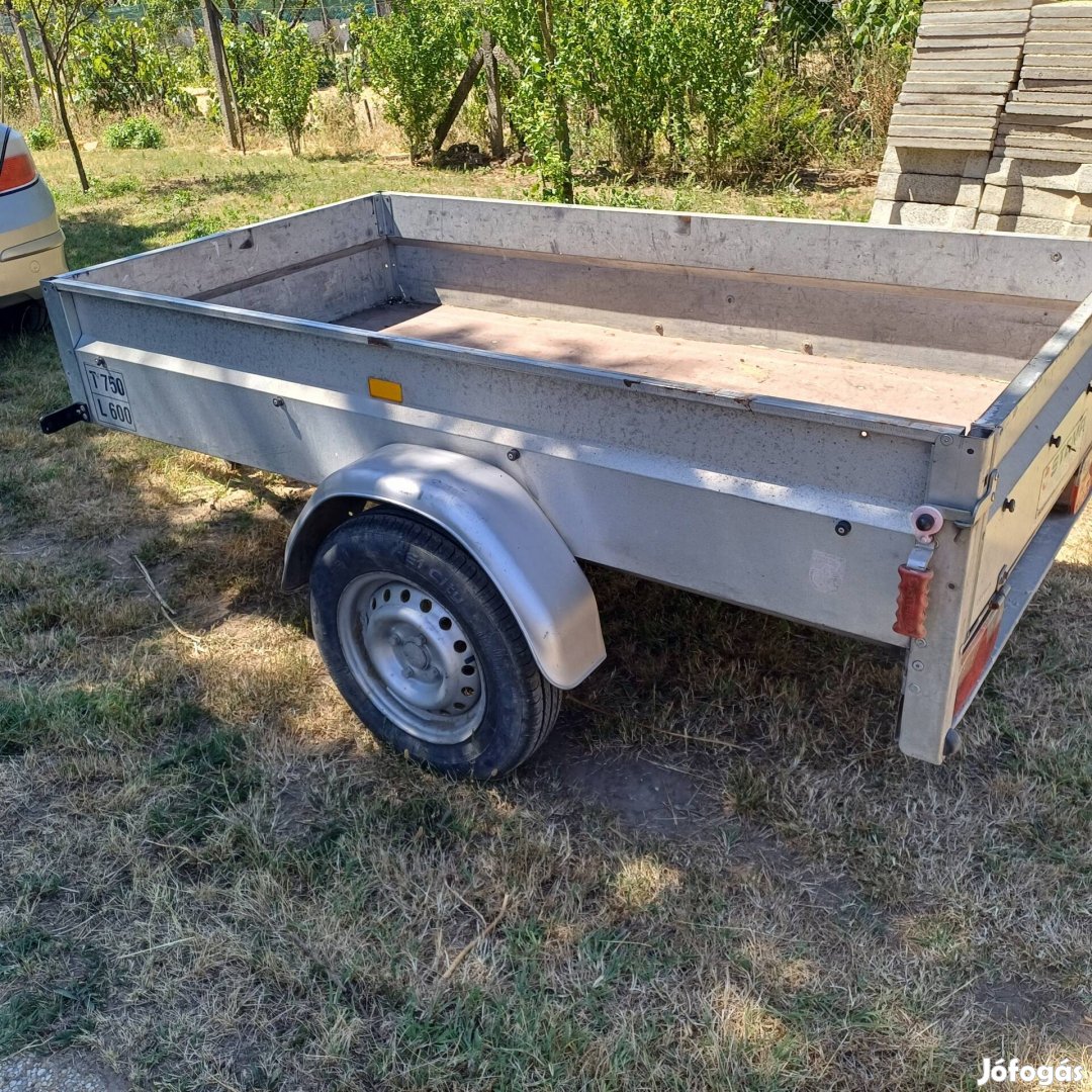 Stema B6075 750kg utánfutó