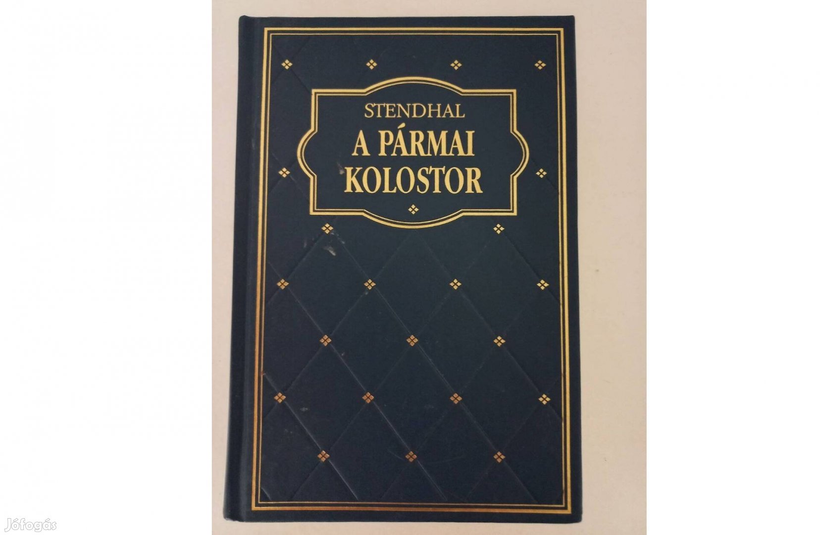 Stendhal: A pármai kolostor új díszkötésben