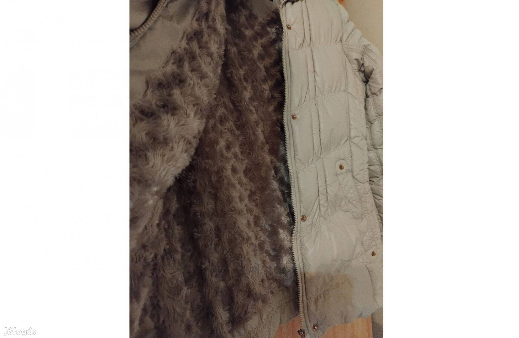 Steppelt női kabát