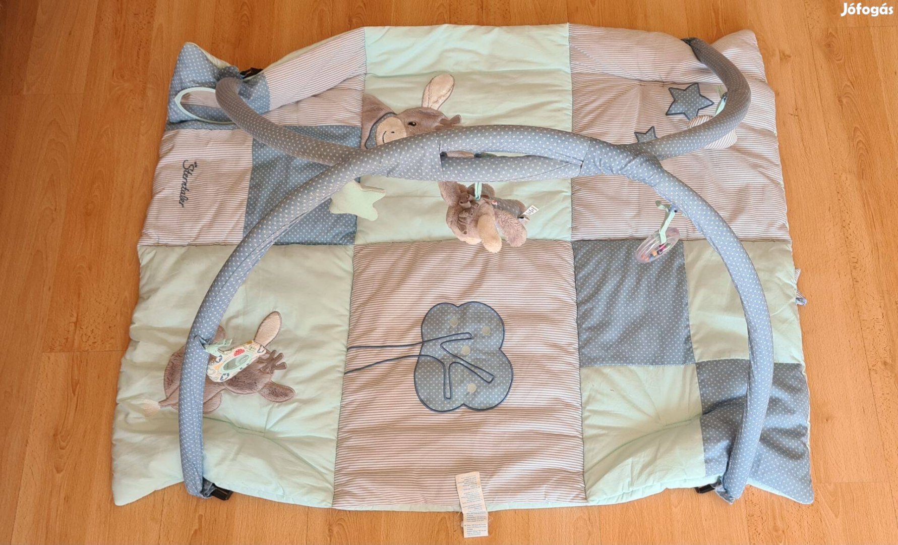 Sterntaler játszószőnyeg játékhíddal 80cm x 100cm