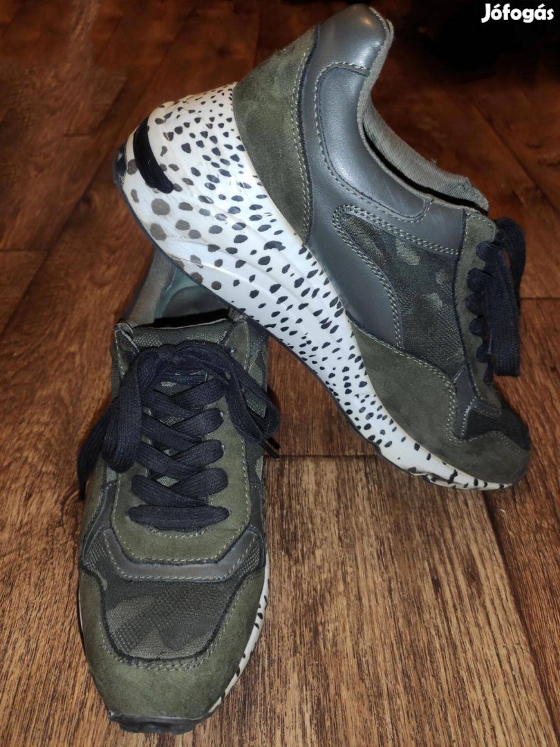 Steve Madden magastalpú fűzős cipő sneakers - 39