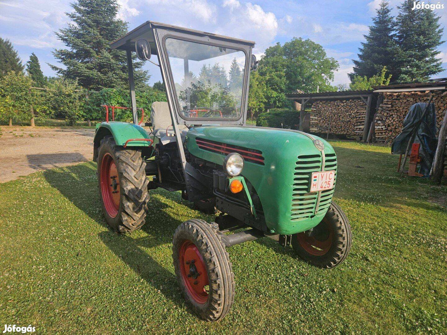 Steyr 188-as kabinos kistraktor