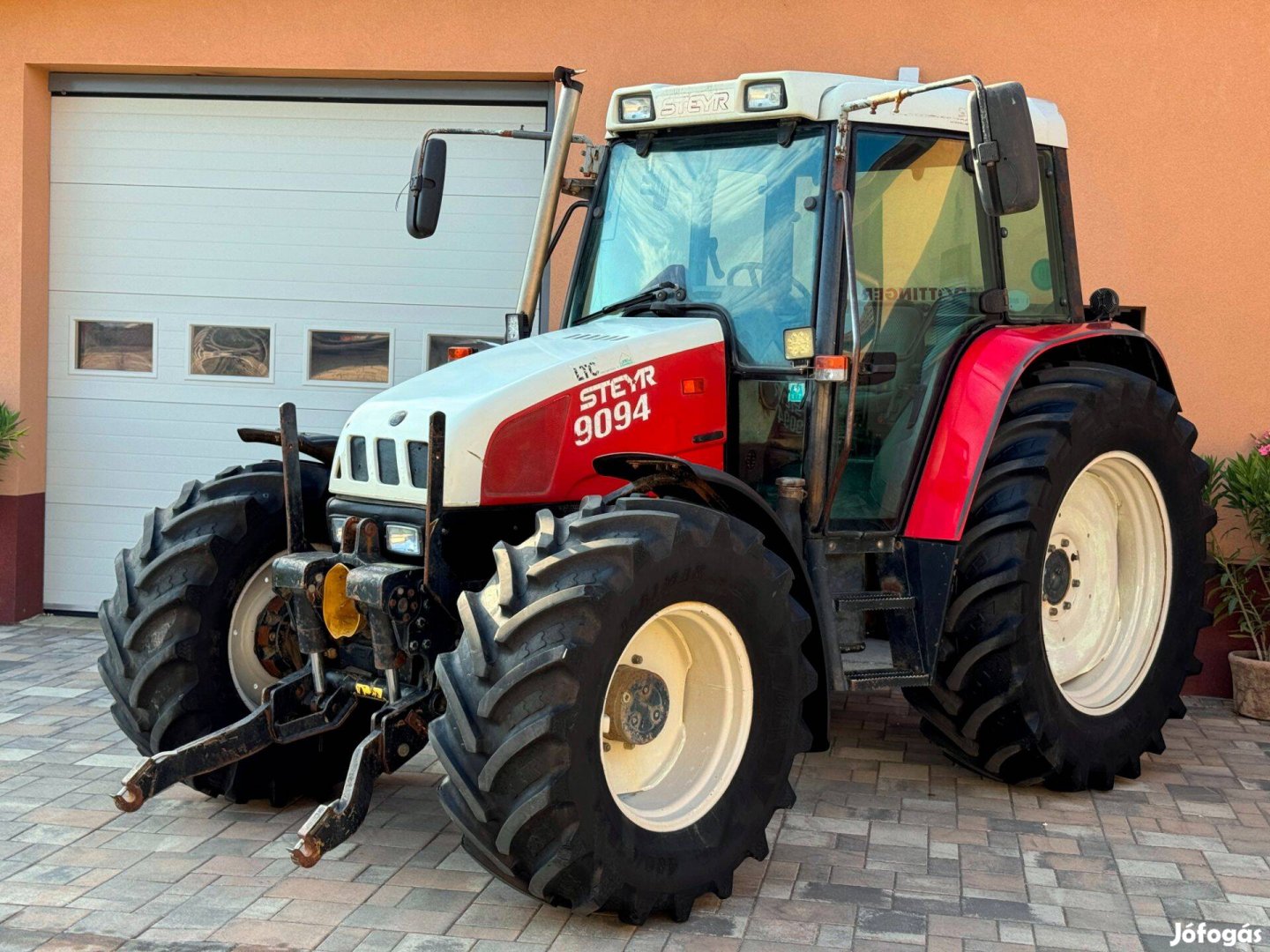 Steyr 9094 A traktor 4 hengeres turbós 100LE