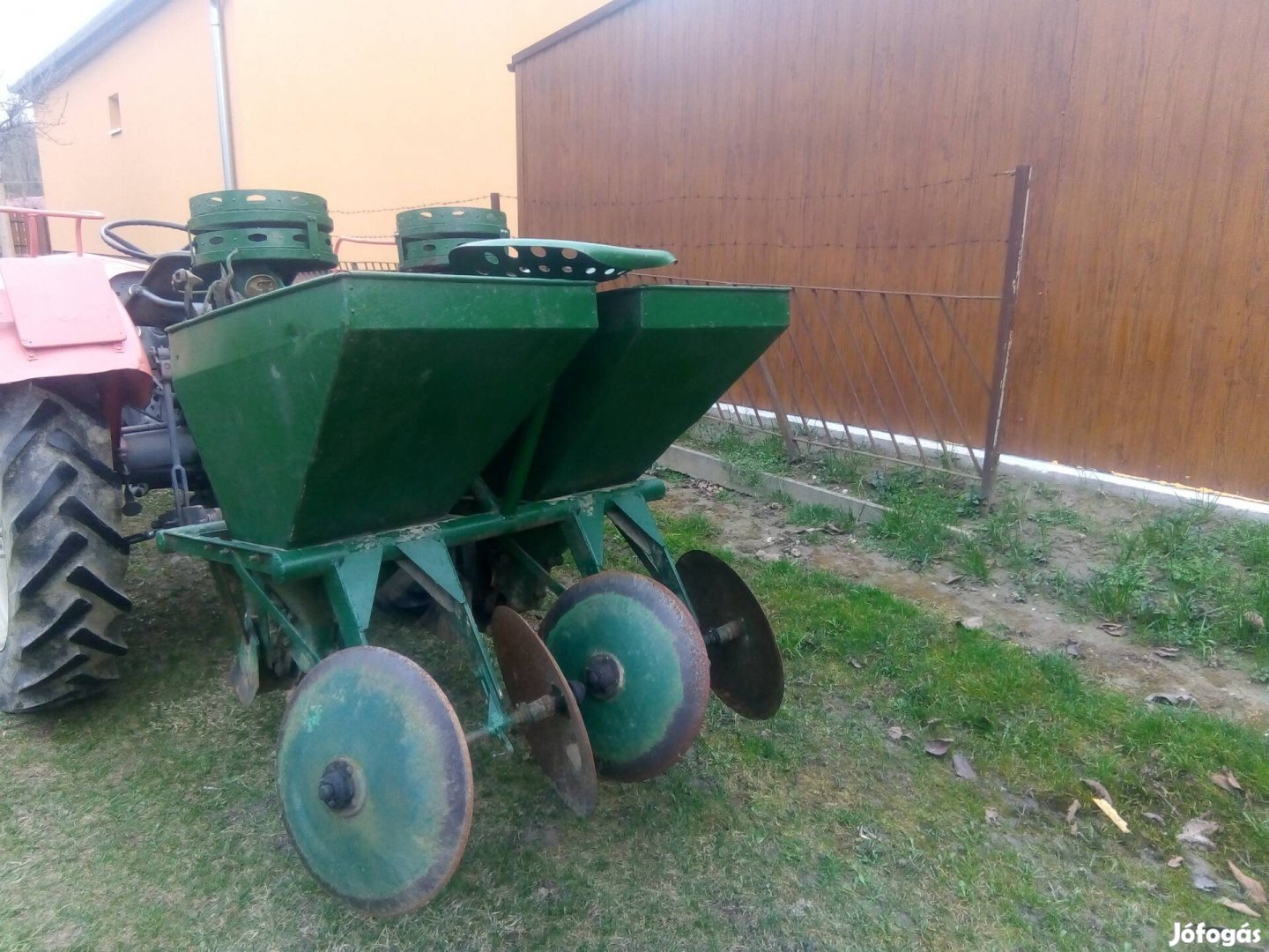 Steyr traktor 188, krumpli ültető 