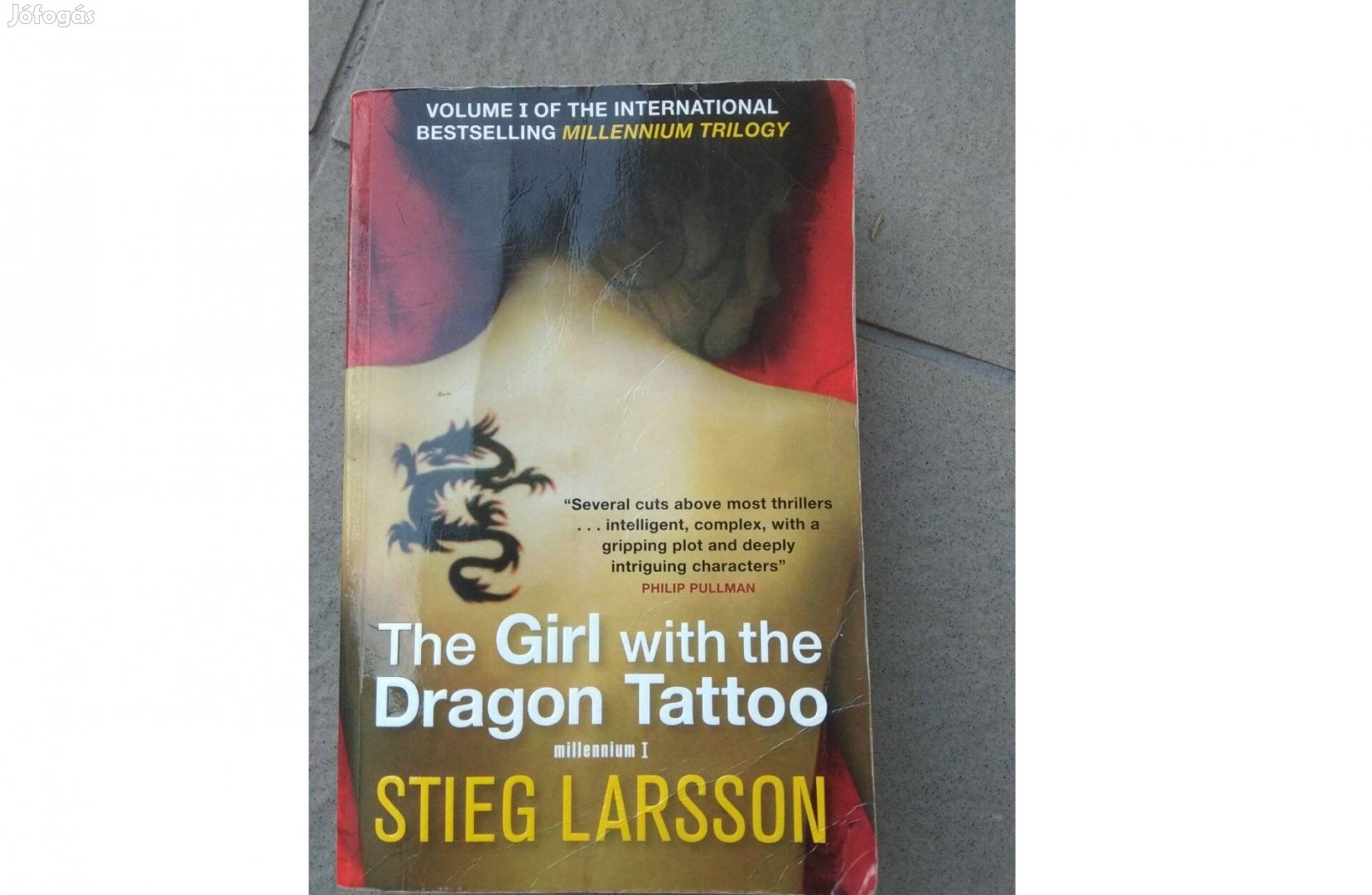 Stieg Larsson: The girl with the dragon tattoo, használt könyv