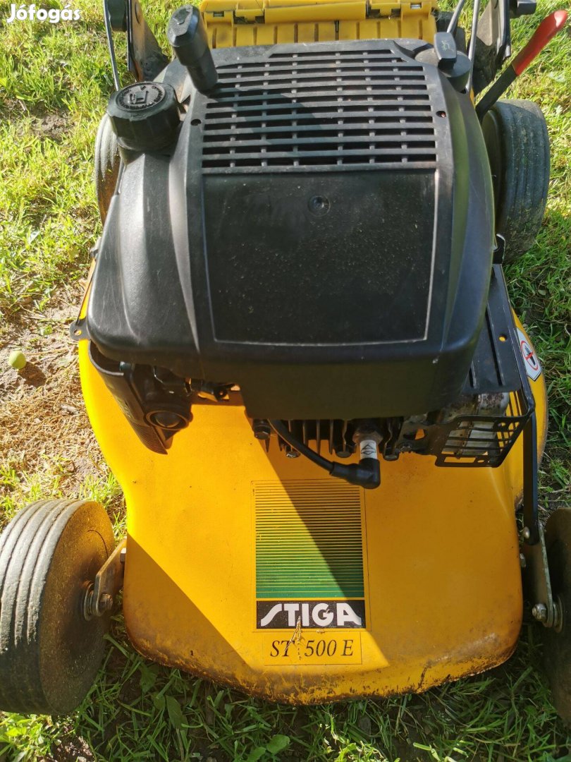 Stiga 500 E önjárós, fűgyűjtős ipari fűnyíró Briggs & Stratton Quantum