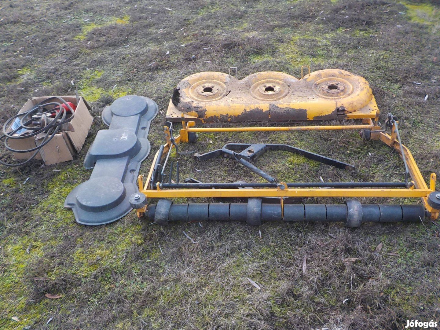 Stiga Park Pro 16 HP traktorról,(01):hegesztésre szoruló kaszaadapter