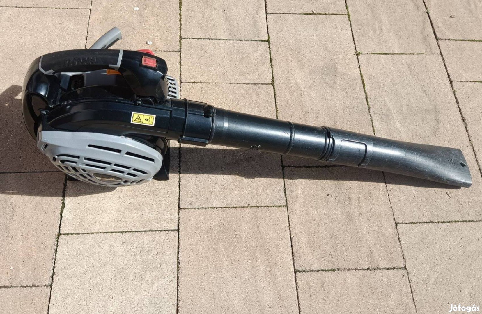 Stiga Sbl 327V benzines lombfúvó lombszívó