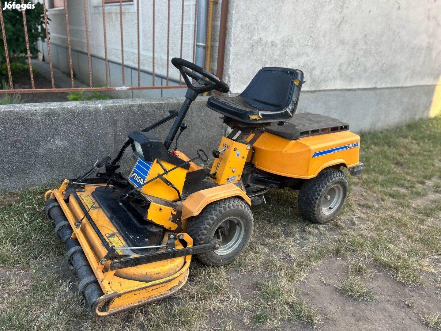 Stiga fűnyírótraktor eladó